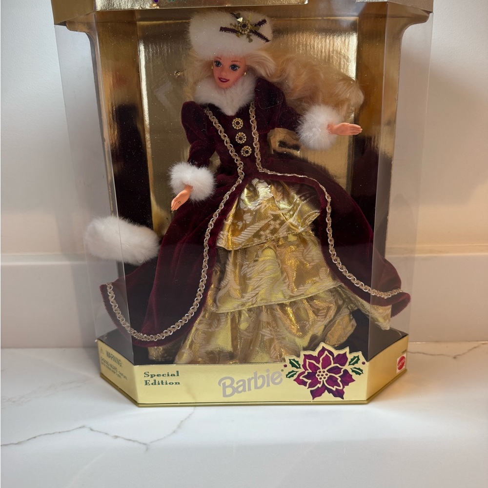 Barbie Special Edition 1996 Holiday Barbie